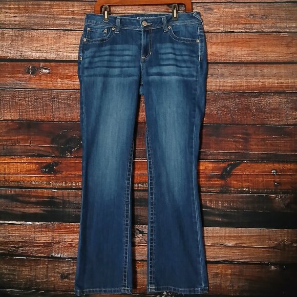 Maurices Jeans Size 12 Short Boot Cut Mid Rise Blue Denim Stretch - Picture 2 of 9